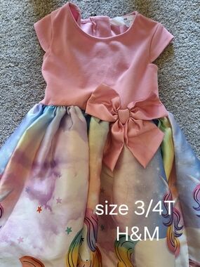 H&M Pink Top Rainbow Unicorn Print Dress with Bow